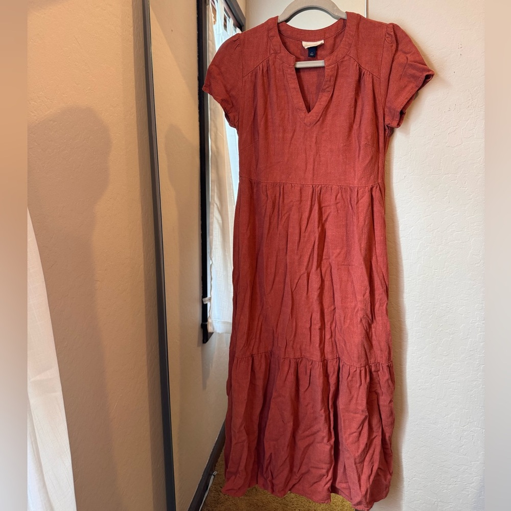 Universal threads long rust colored dress
